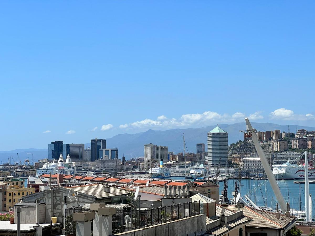 La Terrazza Del Porto Antico By Holiday World Genoa Exterior photo